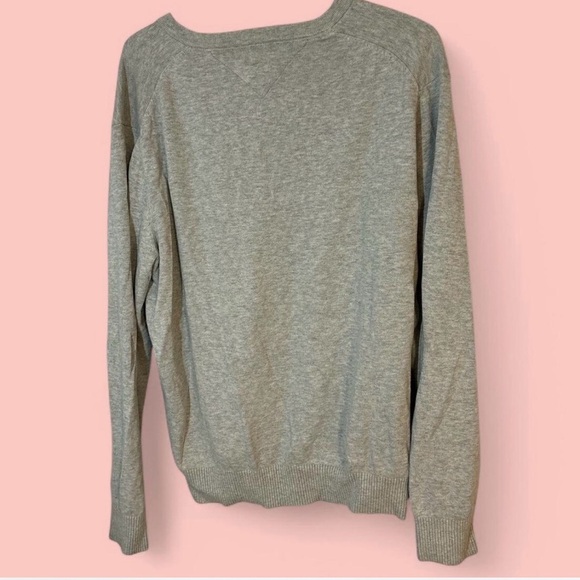 Tommy Hilfiger V Neck Sweatshirt Grey - Picture 3 of 4